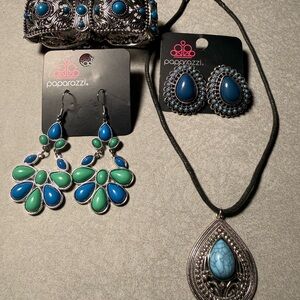 Paparazzi Silver and Teal Earrings Set